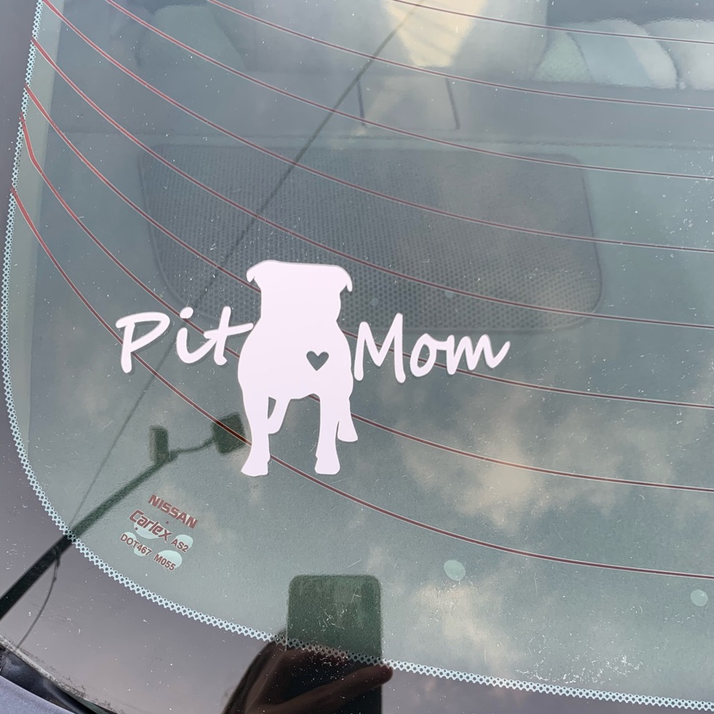 Pit Mom car decal